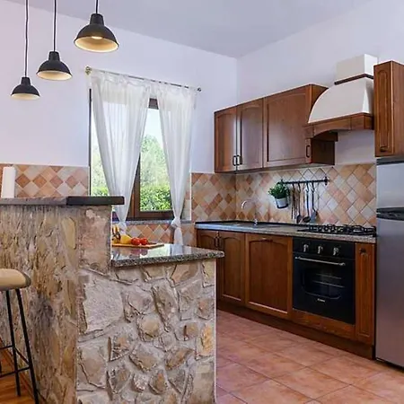 Komfortable- Ruhige Erdgeschoss-ferienwohnung By Interhome Vakantiehuis *